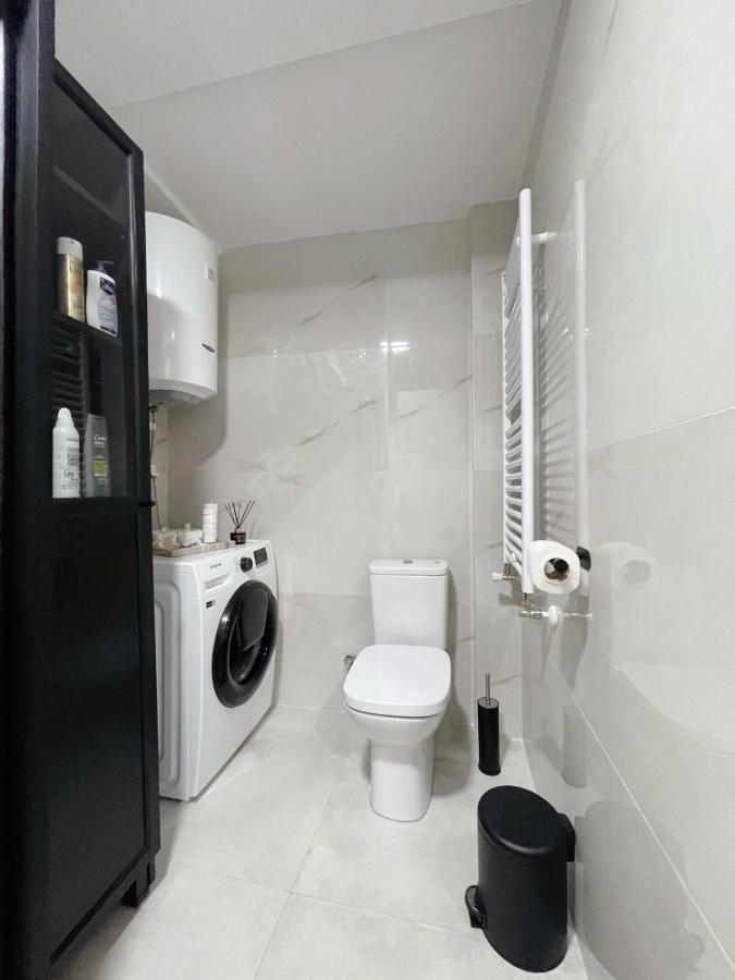 Sunlight Luxe Apartment Skopje Eksteriør billede